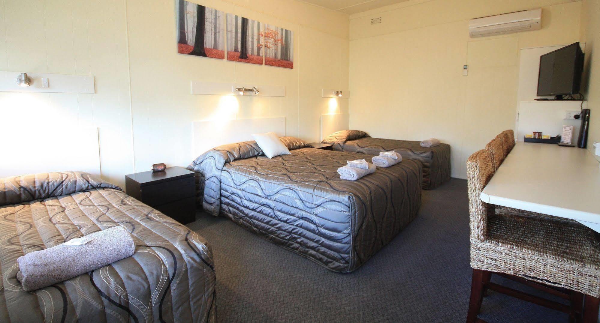 Hi Way Motor Inn Yass Exteriör bild