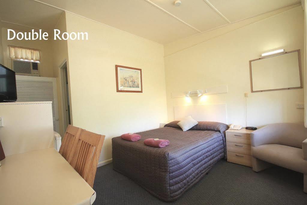 Hi Way Motor Inn Yass Exteriör bild